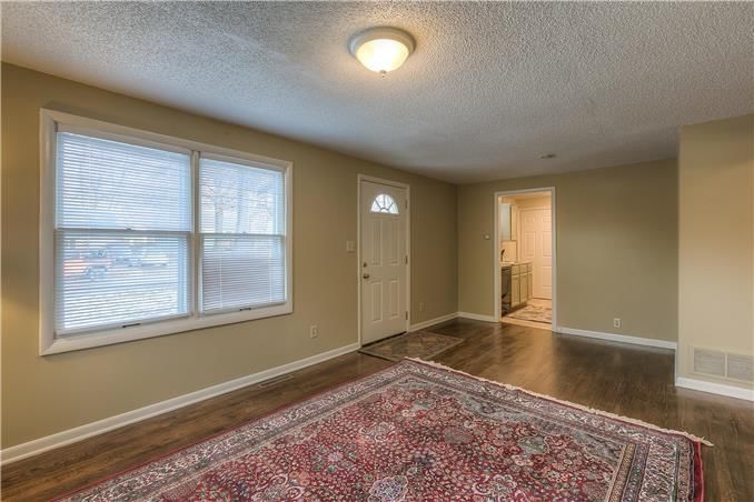 8146 Belleview Avenue — photo 5