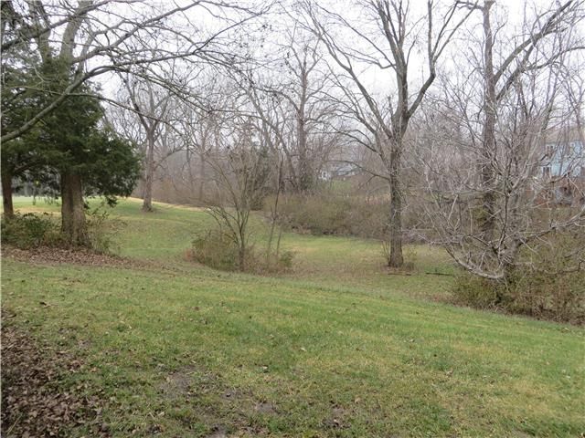 2916 Westdale Court — photo 24