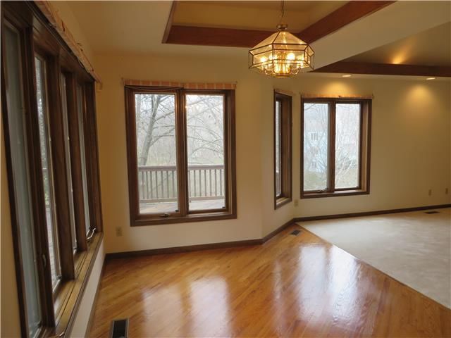 2916 Westdale Court — photo 7