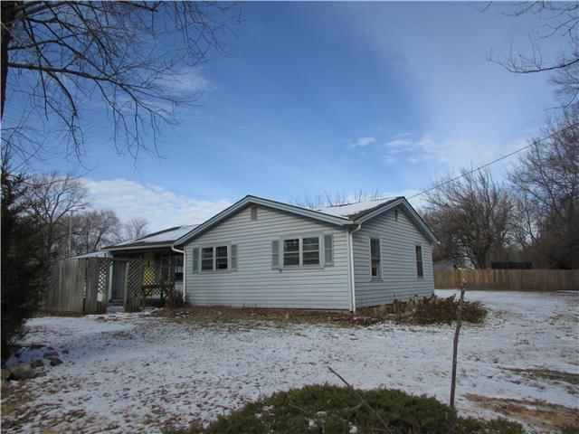 630 W SPRUCE Street — photo 11