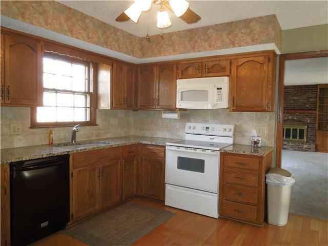 12706 W 76TH Street — photo 6