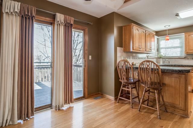 1605 NE WHITESTONE Drive — photo 6