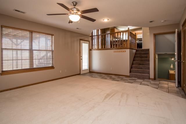 1605 NE WHITESTONE Drive — photo 10