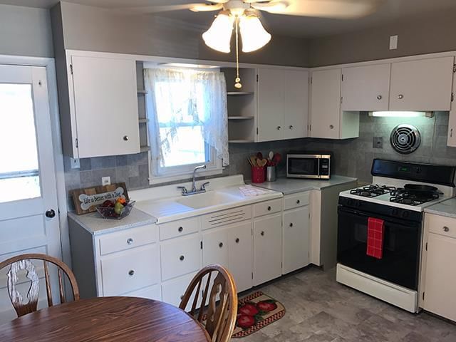 2124 Spruce Street — photo 4