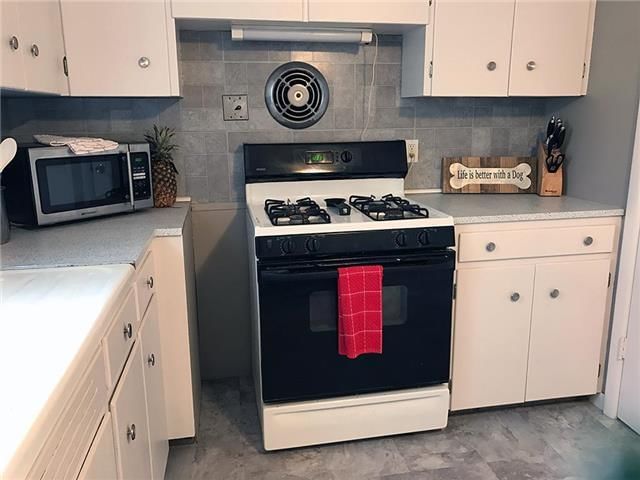 2124 Spruce Street — photo 6