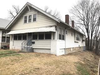 3458 E 7 Street — photo 2