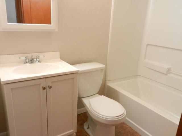 107 W Kaskaskia Street — photo 8