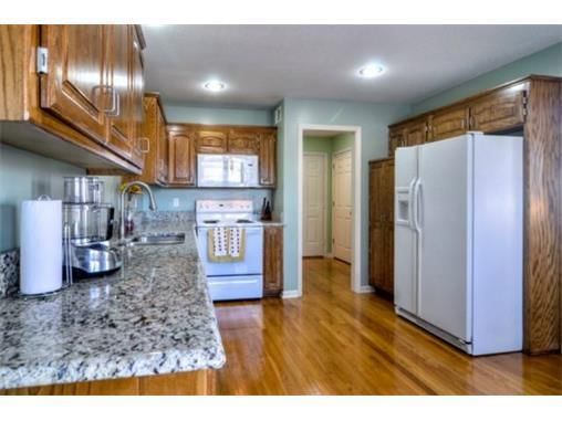 14801 Floyd Street — photo 9