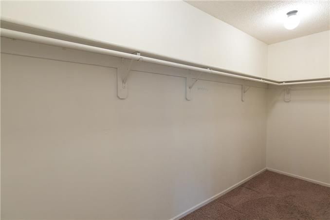 8783 W 106TH Terrace — photo 12