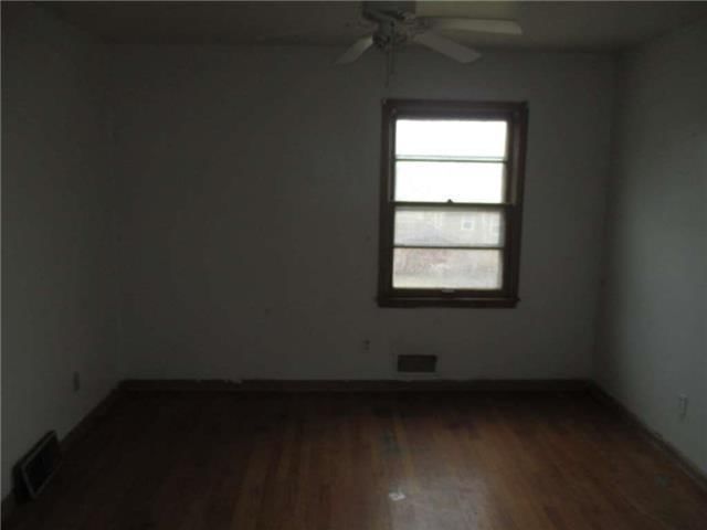 1502 E 77TH Terrace — photo 8