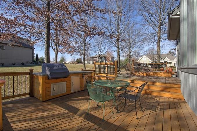 1809 Bent Oaks Drive — photo 25