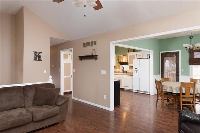 707 SE GREENRIDGE Drive — photo 5