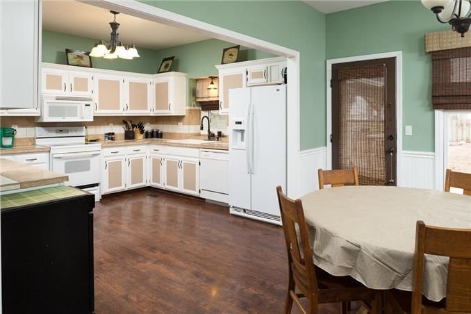 707 SE GREENRIDGE Drive — photo 8