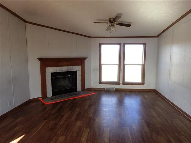 6457 E 194th Terrace — photo 15
