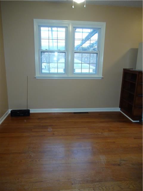 2401 S Arlington Avenue — photo 11