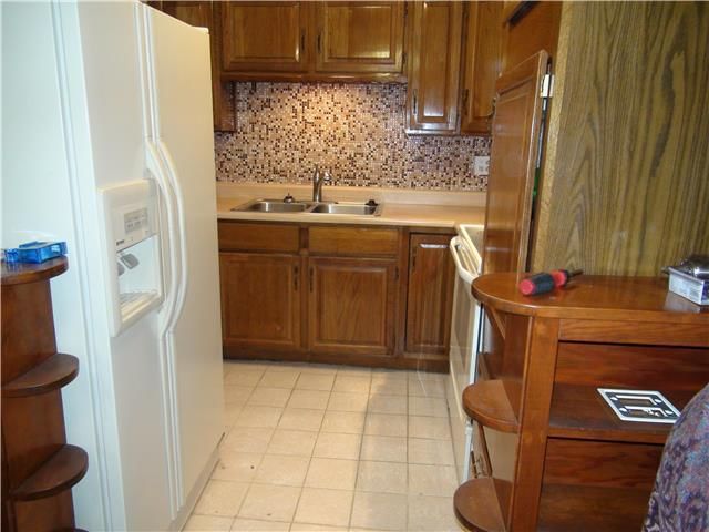 2401 S Arlington Avenue — photo 3