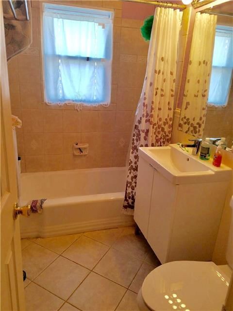 9824 WALLACE Avenue — photo 8
