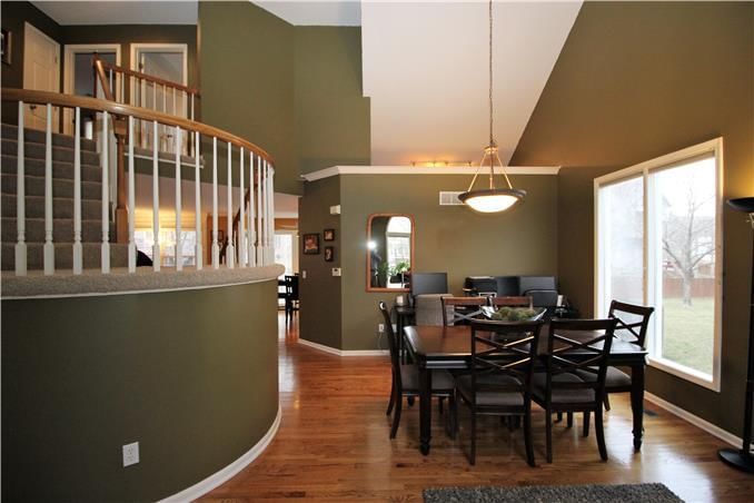 21608 W 53rd Terrace — photo 9