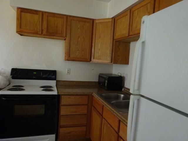 802 BLUE RIDGE Boulevard — photo 10