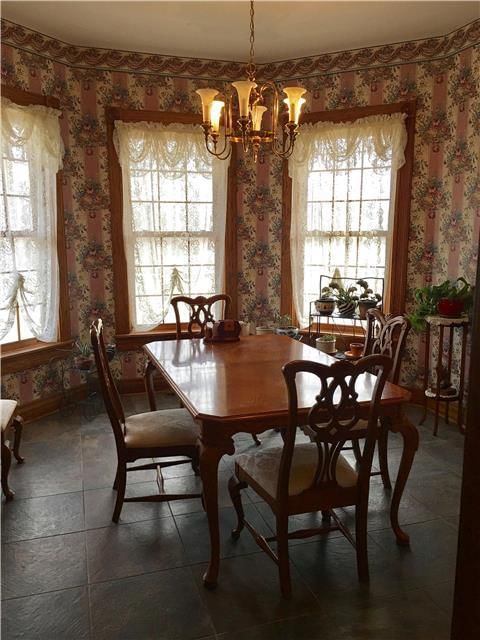 1 Victorian Court — photo 8