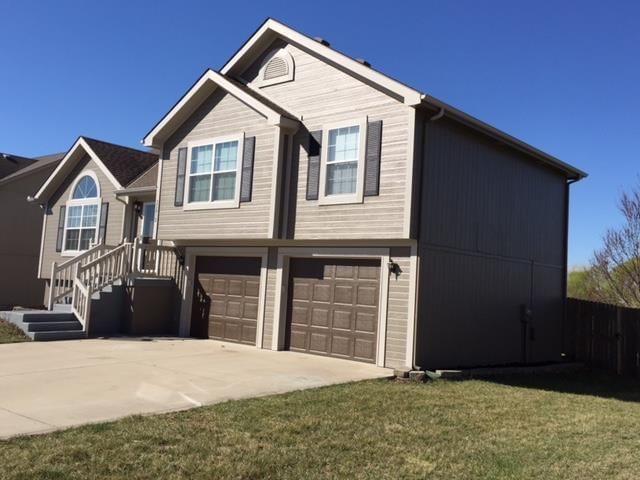 22012 GRACIE Drive — photo 3