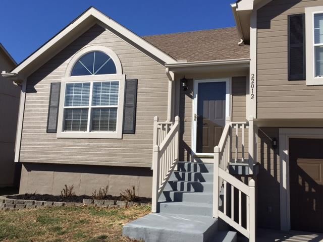 22012 GRACIE Drive — photo 4