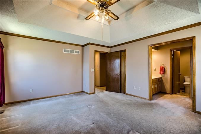 15406 W 80th Street — photo 10