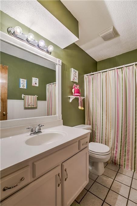 632 NE MICHAEL Drive — photo 15