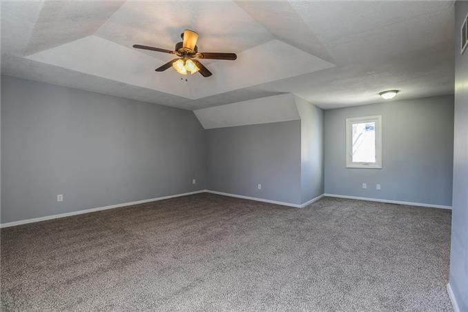 529 NW AMBERSHAM Drive — photo 13