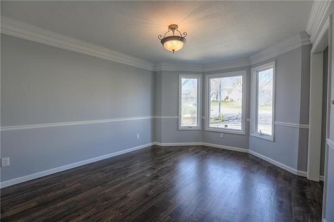 529 NW AMBERSHAM Drive — photo 10