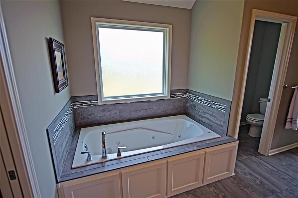 15868 W 163rd Terrace — photo 16