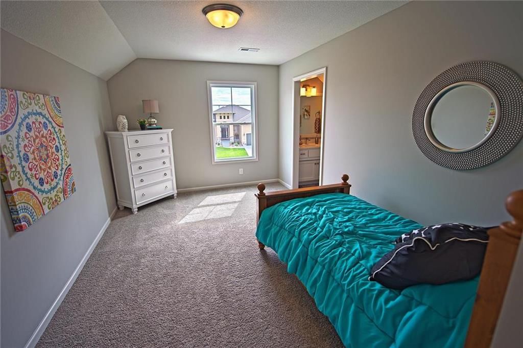 15868 W 163rd Terrace — photo 20