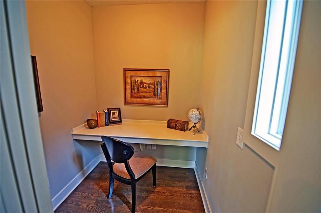 15868 W 163rd Terrace — photo 25