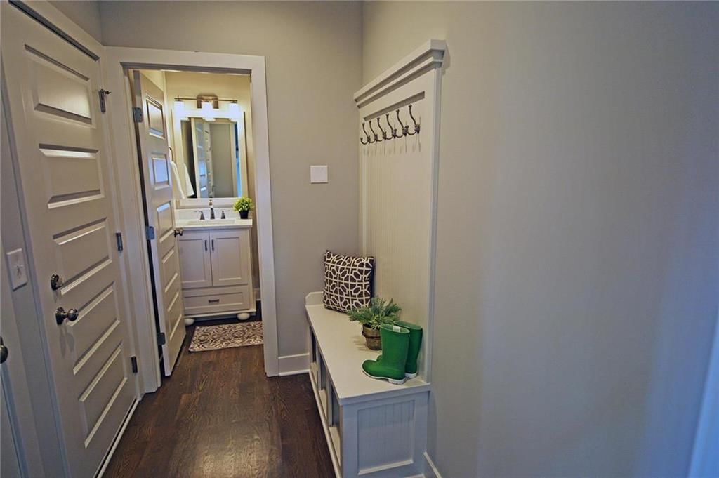 15868 W 163rd Terrace — photo 5