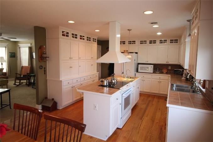 1325 S RAINTREE Drive — photo 5