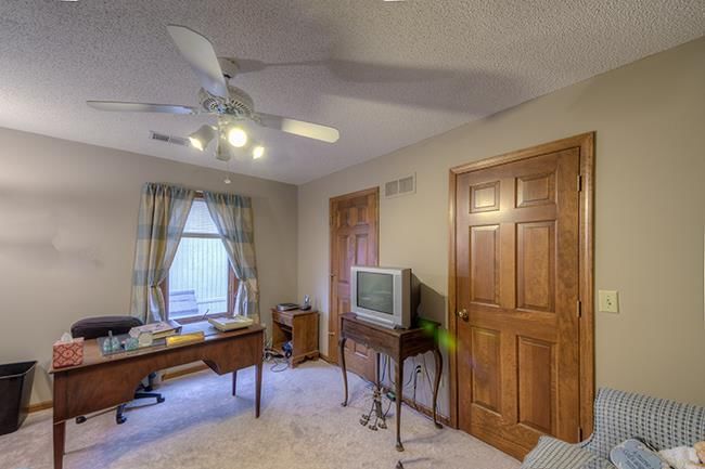 608 NE ST ANDREWS Circle — photo 14
