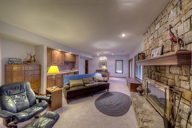 608 NE ST ANDREWS Circle — photo 16