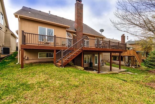608 NE ST ANDREWS Circle — photo 23