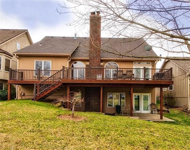 608 NE ST ANDREWS Circle — photo 24