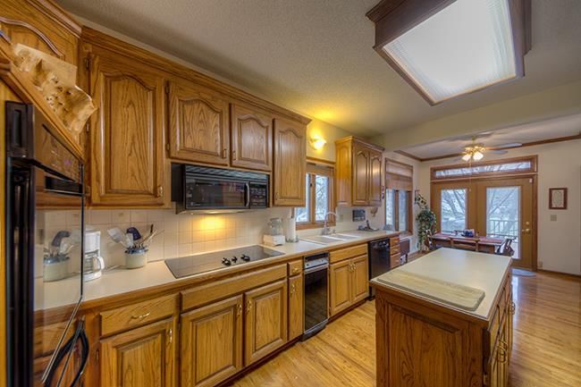 608 NE ST ANDREWS Circle — photo 7
