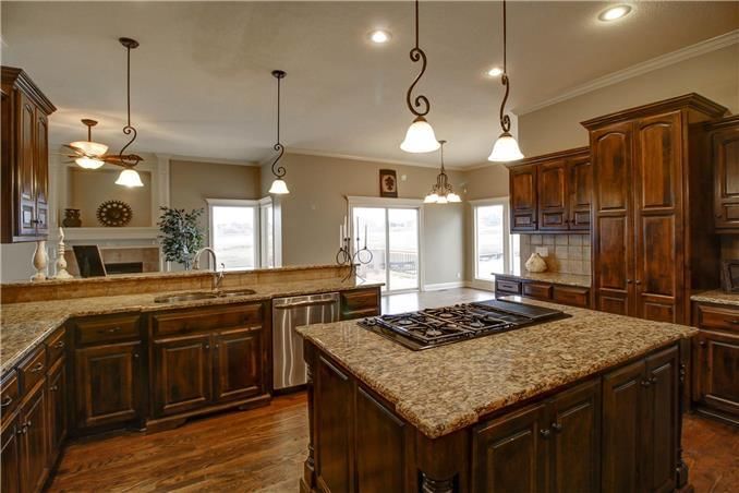1701 SW Napa Valley Drive — photo 7