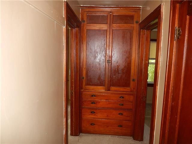 1808 OAKLAND Avenue — photo 6