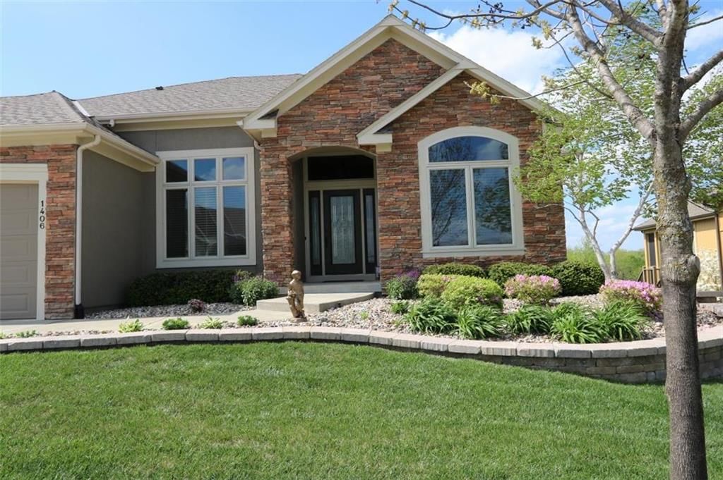 1406 CREEKMOOR Drive — photo 2