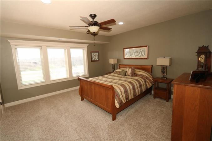 1406 CREEKMOOR Drive — photo 18