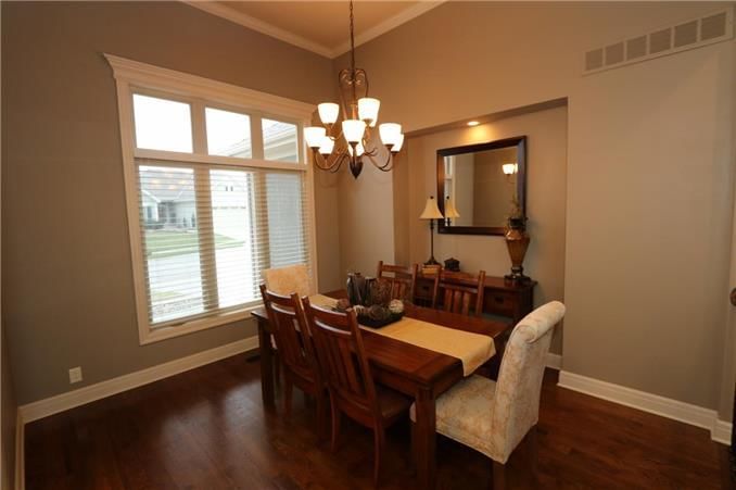 1406 CREEKMOOR Drive — photo 4