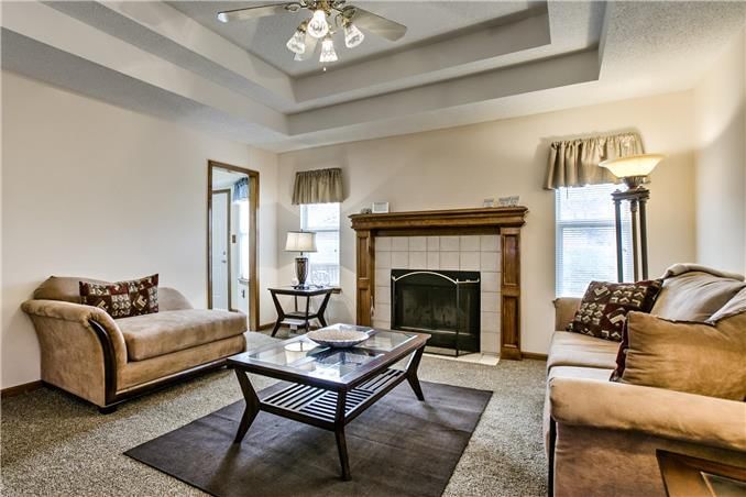5212 WILLOW Avenue — photo 3