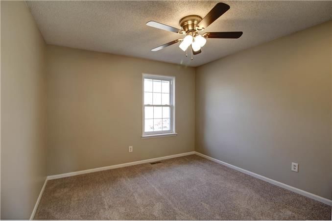 7801 N Stoddard Avenue — photo 12