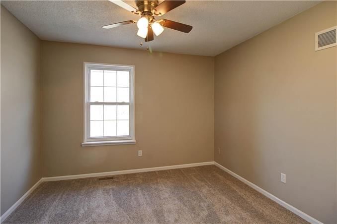 7801 N Stoddard Avenue — photo 13