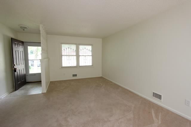 719 W Cherry Court — photo 13