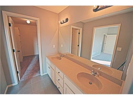 9541 Roundtree Street — photo 8
